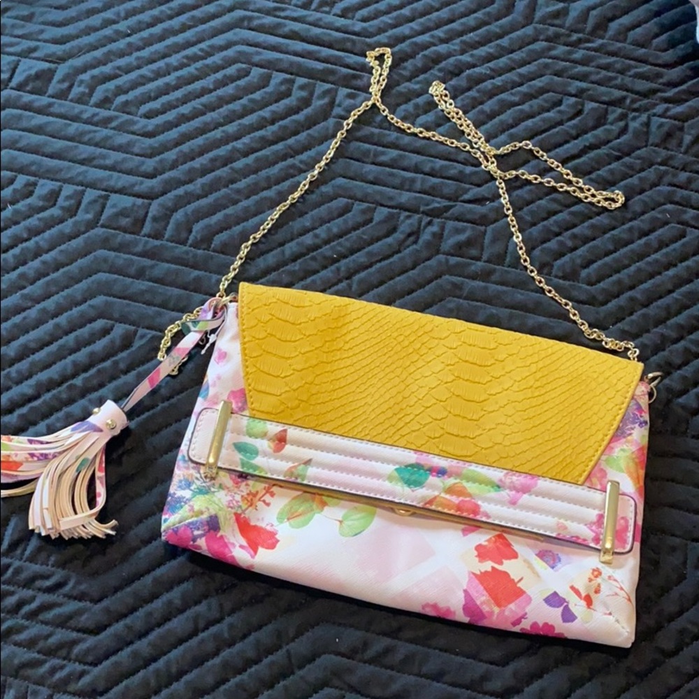 Crossbody bag